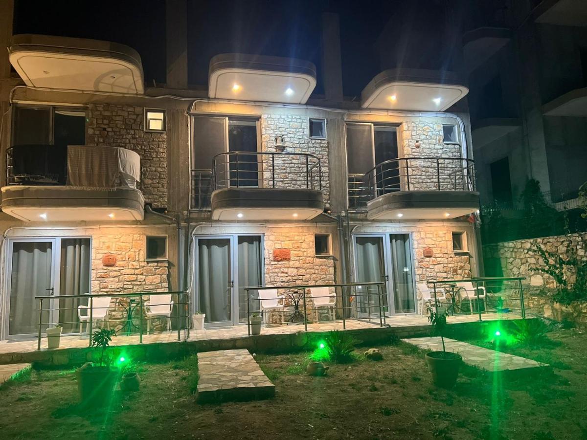 Noah'S Home Himarë Exterior foto